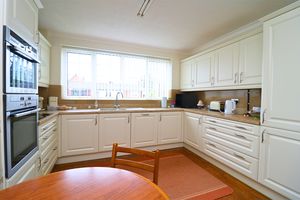 Photo 17- click for photo gallery